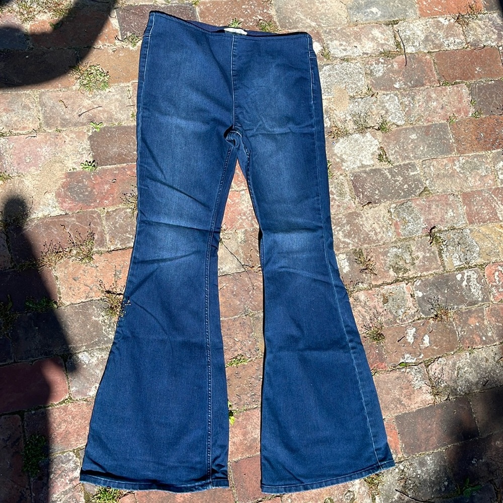 We The Free by Free People Gummy Flare Leg Pull On Jeans
